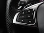 Mercedes-Benz A-klasse 180 AMG Line | Stoelverwarming | Leder/Alcantara | Camera | Trekhaak | Navigatie | Cruise control | Airco | Park Assist | Bluetooth | Sportstoelen | Full LED