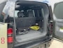 Land Rover Defender 110 2.0 P400e 110 X-Dynamic HSE | Elek. Trekhaak | Meridian Audio | Panoramadak | Stoel Koeling & Verwarming |