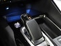 Peugeot 3008 1.6 HYbrid 225PK GT | 1ste Eigenaar | AppleCarPlay/AndroidAuto | Alcantara/Lederen | FOCAL Sound | Adaptive Cruise Control | Schuifkanteldak | 360'Camera | Climate Control | Night Vision | Dodehoekdetectie | AUTOMAAT | Sfeerverlichting | Virt.Cockpit | Keyless | Isofix | Privacy Glass | Parkeersensoren | Two-Tone | Trekhaak |
