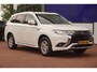 Mitsubishi Outlander 2.4 PHEV 4WD Pure+Apple-care-Play+camera+stoel-verw+camera+45 elektische rijden1500kilo trekgewicht= SUPER !!