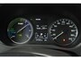 Mitsubishi Outlander 2.4 PHEV 4WD Pure+Apple-care-Play+camera+stoel-verw+camera+45 elektische rijden1500kilo trekgewicht= SUPER !!