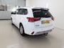 Mitsubishi Outlander 2.4 PHEV Pure+Apple-care-Play+camera+stoel-verw+Parel-White = SUPER !!