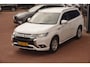 Mitsubishi Outlander 2.4 PHEV 4WD Pure+Apple-care-Play+camera+stoel-verw+camera+45 elektische rijden1500kilo trekgewicht= SUPER !!