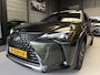Lexus UX 250h Executive Line Adaptive cruise, Navi, Pano, Leder