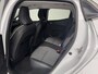Renault Clio 1.0 TCe Intens | Navigatie | Achteruitrijcamera | Cruise Control | Lichtmetalen Velgen 17" | Stoelverwarming |