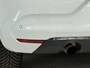 Renault Clio 1.0 TCe Intens | Navigatie | Achteruitrijcamera | Cruise Control | Lichtmetalen Velgen 17" | Stoelverwarming |