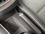 Renault Clio 1.0 TCe Intens | Navigatie | Achteruitrijcamera | Cruise Control | Lichtmetalen Velgen 17" | Stoelverwarming |