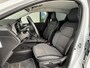 Renault Clio 1.0 TCe Intens | Navigatie | Achteruitrijcamera | Cruise Control | Lichtmetalen Velgen 17" | Stoelverwarming |