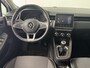 Renault Clio 1.0 TCe Intens | Navigatie | Achteruitrijcamera | Cruise Control | Lichtmetalen Velgen 17" | Stoelverwarming |