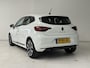 Renault Clio 1.0 TCe Intens | Navigatie | Achteruitrijcamera | Cruise Control | Lichtmetalen Velgen 17" | Stoelverwarming |