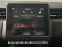 Renault Clio 1.0 TCe Intens | Navigatie | Achteruitrijcamera | Cruise Control | Lichtmetalen Velgen 17" | Stoelverwarming |