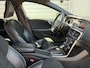 Volvo V40 1.5 T3 Polar+ Sport / Audio Harman Kardon / Panorama dak / 17" Velgen /