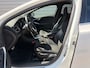 Volvo V40 1.5 T3 Polar+ Sport / Audio Harman Kardon / Panorama dak / 17" Velgen /