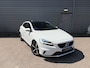 Volvo V40 1.5 T3 Polar+ Sport / Audio Harman Kardon / Panorama dak / 17" Velgen /