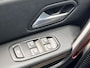 Dacia Duster 1.3 TCe Extreme / Dealer onderhouden / 1.500 kg trekhaak / Camera 360° / Stoelverwarming / Climate Control / Navigatie / Apple Carplay Android / 17" LM wielen / Winterwielenset 16" LM inclusief /
