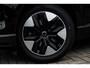 Volvo EX30 P3 Plus Europa 51 kWh | Snel Leverbaar | Elektrisch verstelbare voorstoelen | Stuur en Stoelverwarming | Harman/Kardon | Keyless | BLIS | Pilot Assist | Parkeercamera |