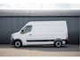 Renault Master Bleu DCI 135PK | L2H2 | Nieuw | Navi | 3-Zits | LED | Cruise | Airco