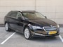 Skoda Superb Combi 1.4 TSI iV Style 218 pk DSG | Dealer onderhouden | Canton Audio | Navigatie | Elektrische voorstoelen | LED Matrix | Cruise Control | DCC |