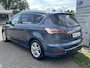 Ford S-Max 2.5 FHEV Titanium 190pk | 7 Persoons | Winterpack | Adaptieve Cruise | Full LED | Elek. Achterklep | Achteruitrijcamera | SONY SYNC 3 Navigatie
