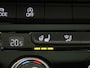 Volkswagen T-Roc 1.5 TSI Sport Business R | Automaat | Panoramadak | Apple Carplay / Android Auto | Stoelverwarming | Stuurverwarming | Camera |