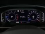 Volkswagen Tiguan 1.5 TSI Elegance - Trekhaak - Dodehoek - Draadloze telefoonlader - Navi - Stoel en Stuurverw