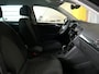 Volkswagen Tiguan 1.5 TSI Elegance - Trekhaak - Dodehoek - Draadloze telefoonlader - Navi - Stoel en Stuurverw
