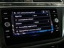 Volkswagen Tiguan 1.5 TSI Elegance - Trekhaak - Dodehoek - Draadloze telefoonlader - Navi - Stoel en Stuurverw