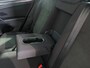 Volkswagen Tiguan 1.5 TSI Elegance - Trekhaak - Dodehoek - Draadloze telefoonlader - Navi - Stoel en Stuurverw