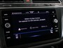 Volkswagen Tiguan 1.5 TSI Elegance - Trekhaak - Dodehoek - Draadloze telefoonlader - Navi - Stoel en Stuurverw