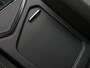 Volkswagen Tiguan 1.5 TSI Elegance - Trekhaak - Dodehoek - Draadloze telefoonlader - Navi - Stoel en Stuurverw