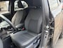 Toyota Yaris Cross 1.5 Hybrid 115 Dynamic | Sensoren v/a | Stuur + Stoelverwarming