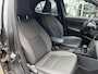 Toyota Yaris Cross 1.5 Hybrid 115 Dynamic | Sensoren v/a | Stuur + Stoelverwarming