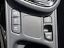 Toyota Yaris Cross 1.5 Hybrid 115 Dynamic | Sensoren v/a | Stuur + Stoelverwarming