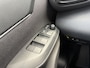Toyota Yaris Cross 1.5 Hybrid 115 Dynamic | Sensoren v/a | Stuur + Stoelverwarming