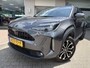 Toyota Yaris Cross 1.5 Hybrid 115 Dynamic | Sensoren v/a | Stuur + Stoelverwarming