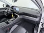 Peugeot 3008 1.2T 131PK Automaat Leder Adap.Cruise Stoelverwarming Navi Ecc Apple Carplay Android Auto Blue Executive Pdc Lmv 17" Led Isofix DAB Bluetooth Dealeronderhouden Origineel Nederlandse Auto