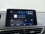 Peugeot 3008 1.2T 131PK Automaat Leder Adap.Cruise Stoelverwarming Navi Ecc Apple Carplay Android Auto Blue Executive Pdc Lmv 17" Led Isofix DAB Bluetooth Dealeronderhouden Origineel Nederlandse Auto