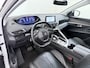 Peugeot 3008 1.2T 131PK Automaat Leder Adap.Cruise Stoelverwarming Navi Ecc Apple Carplay Android Auto Blue Executive Pdc Lmv 17" Led Isofix DAB Bluetooth Dealeronderhouden Origineel Nederlandse Auto