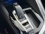 Peugeot 3008 1.2T 131PK Automaat Leder Adap.Cruise Stoelverwarming Navi Ecc Apple Carplay Android Auto Blue Executive Pdc Lmv 17" Led Isofix DAB Bluetooth Dealeronderhouden Origineel Nederlandse Auto