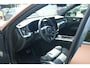 Volvo XC60 2.0 T6 AWD + Black Ed. | SPECIAL ED. | Matte bronze |