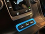 Volvo V60 2.4 D6 Twin Engine R-Design|Plug-in Hybrid | Leder|Memory|Schuifdak|Trekhaak 1.800kg trekgewicht|Rijklaar