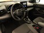 Toyota Yaris Cross 1.5 Hybrid 130 Dynamic + Winter Pack DIRECT UITVOORRAAD LEVERBAAR- PARKEERSENSOREN VOOR EN ACHTER - VOORRUIT, STOEL EN STUUR VERWARMING - DODEHOEK DETECTIE - KEYLESS ENRTY & START - ADAPTIVE CRUISE CONTROL