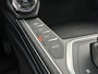 Lynk & Co 01 1.5 | Schuifdak | Stoelverwarming | Elektrische achterklep | Keyless | Carplay/Android Auto |