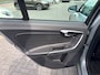 Volvo V60 1.6 T3 R-Design