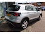 Volkswagen T-Cross 1.0 TSI Style 110PK | Achteruitrijcamera | Keyless entry/start | Voorstoelen verwarmd