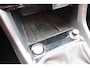 Volkswagen T-Cross 1.0 TSI Style 110PK | Achteruitrijcamera | Keyless entry/start | Voorstoelen verwarmd