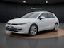 Volkswagen Golf 1.5 eHybrid Life Edition | Carplay | Stuur-/Stoelverwarming | Keyless | ACC | 17" |