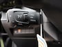 Peugeot 208 1.2 PureTech GT Pack Panormadak | Parkeersensoren Voor en Achter | Camera | 17" Lichtmetalen Velgen | Stoelverwarming | Apple Carplay/Android Auto