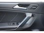 Volkswagen Tiguan 2.0 TSI R 320PK 75 Edition 4Motion PANORAMADAK / VIRTUAL / CAMERA / TREKHAAK / DEALER-ONDERHOUDEN