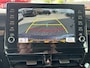 Toyota Camry 2.5 Hybrid Dynamic Navigatie ACC Adaptieve Cruise Control Camera Led Koplampen 18 Inch Velgen Apple Carplay Elektrische Stoelen Stoelverwarming DAB Parkeersensoren v+a NL Auto 1e Eigenaar BTW Auto